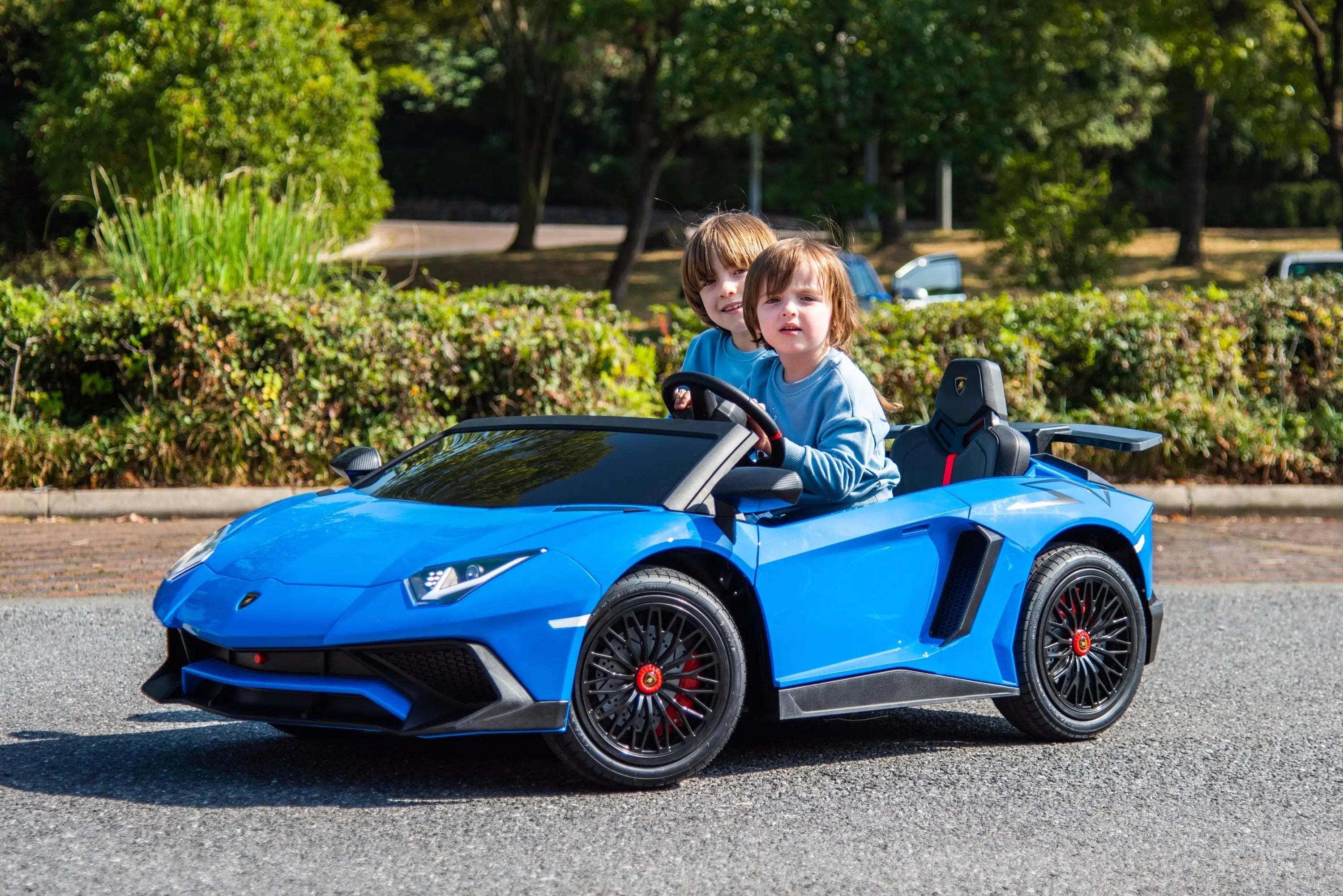 24V Lamborghini Aventador 2 Seater Ride On Car for Kids: Advanced Brushless Motor & Differential for High-Octane Fun DTI Direct Canada