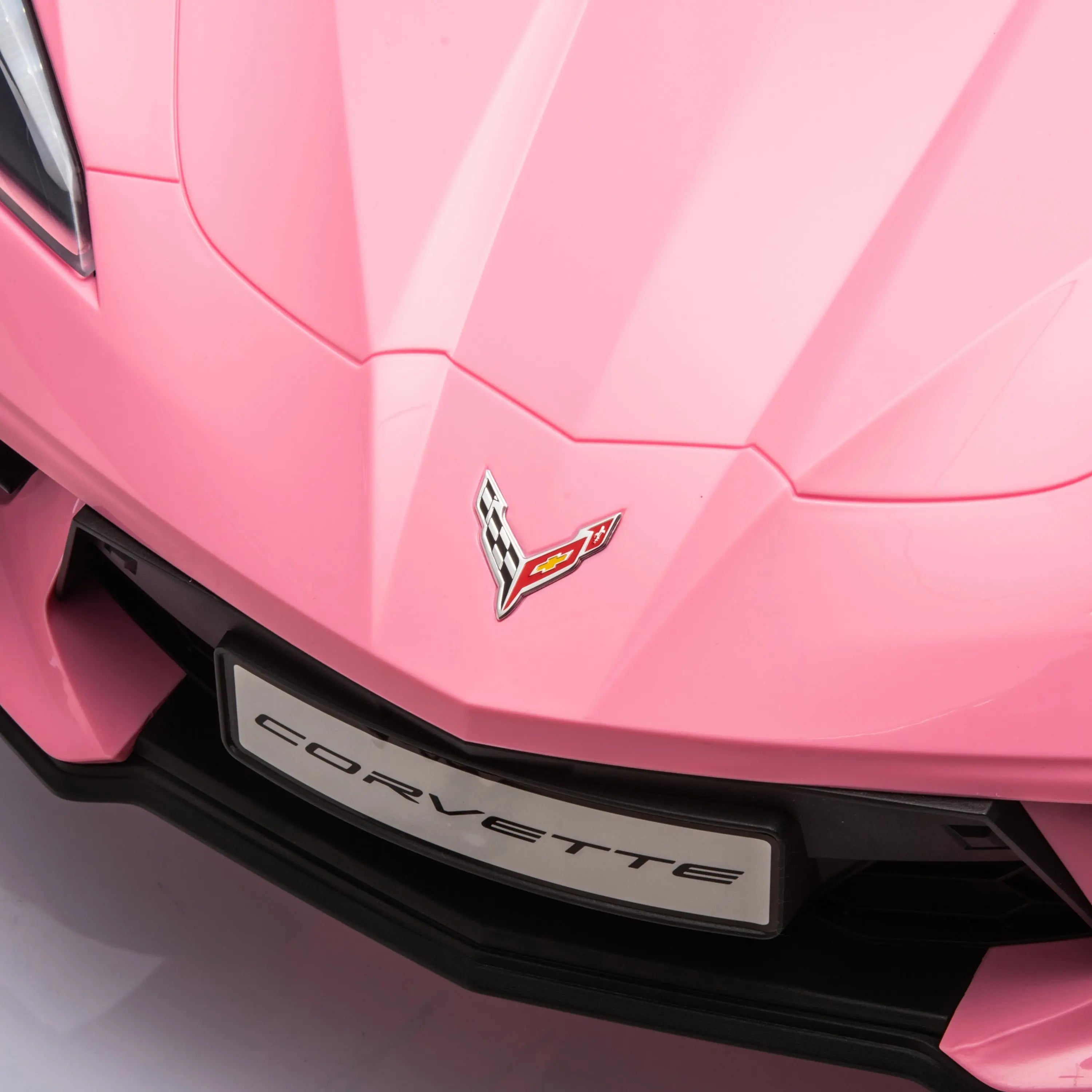 12V Chevrolet Corvette C8 1-Seater Kids Ride-On Car DTI Direct Canada