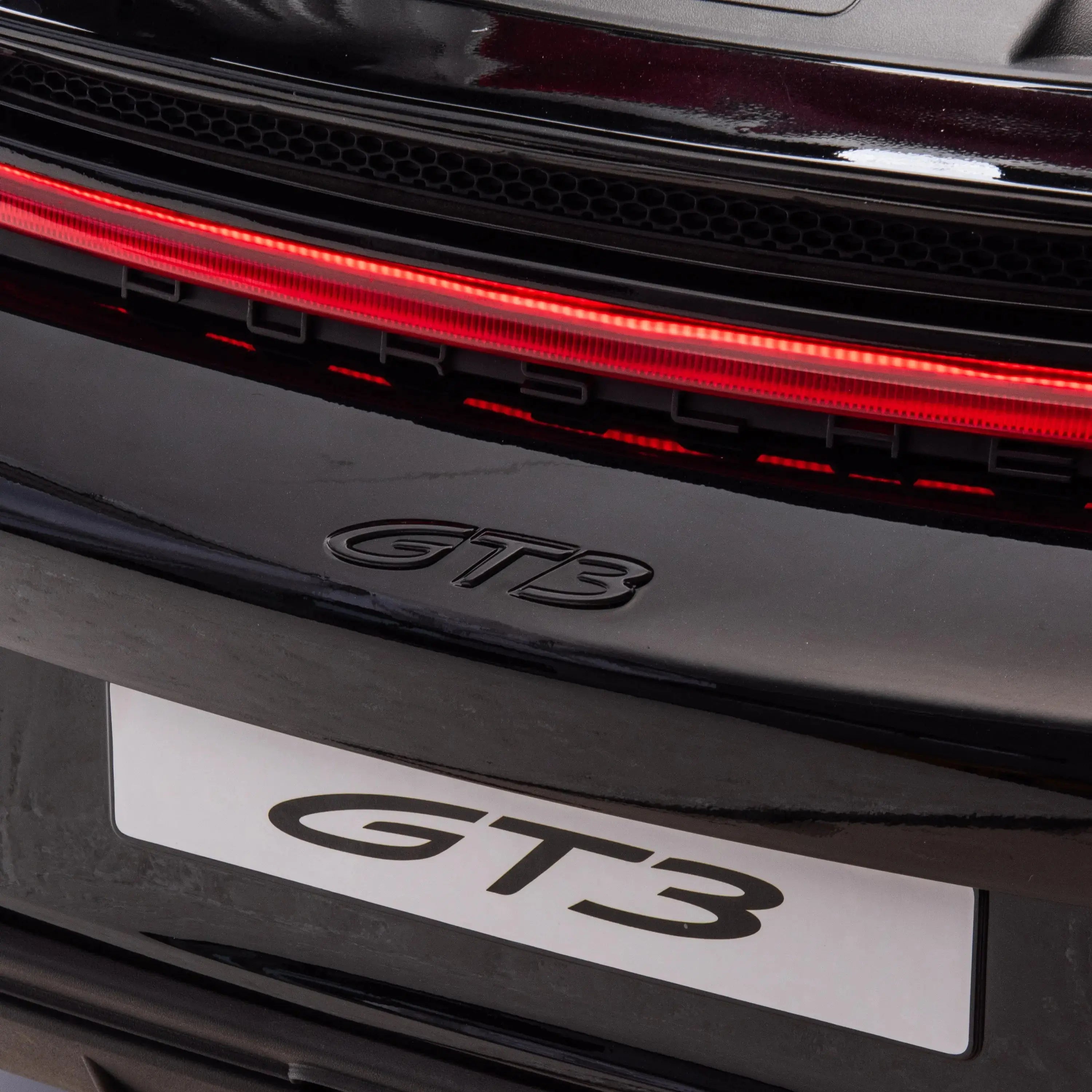 24V Porsche 911 GT3 2 Seater - NEW Silent Motor DTI Direct Canada