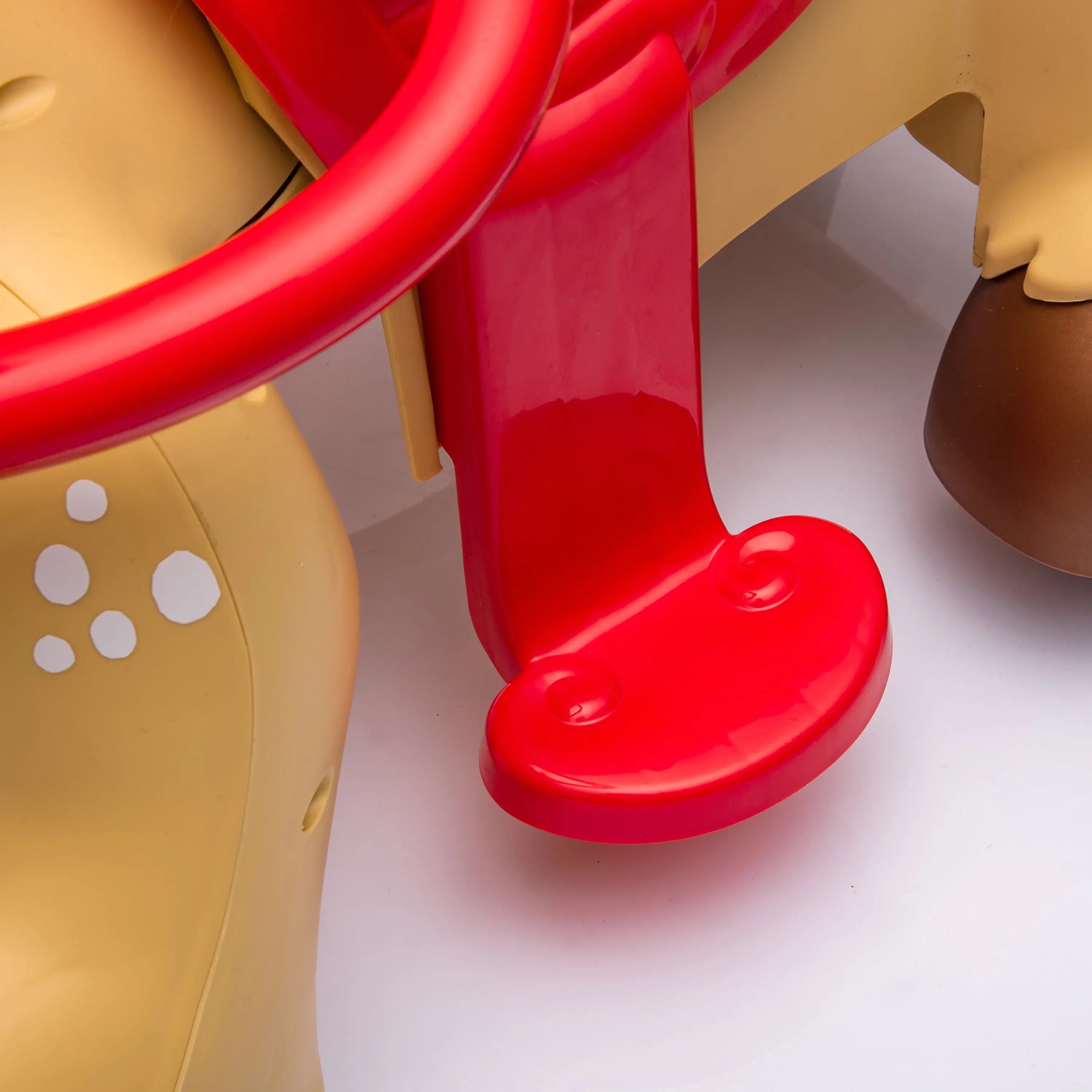 Freddo Horse 12V Ride-on DTI Direct Canada