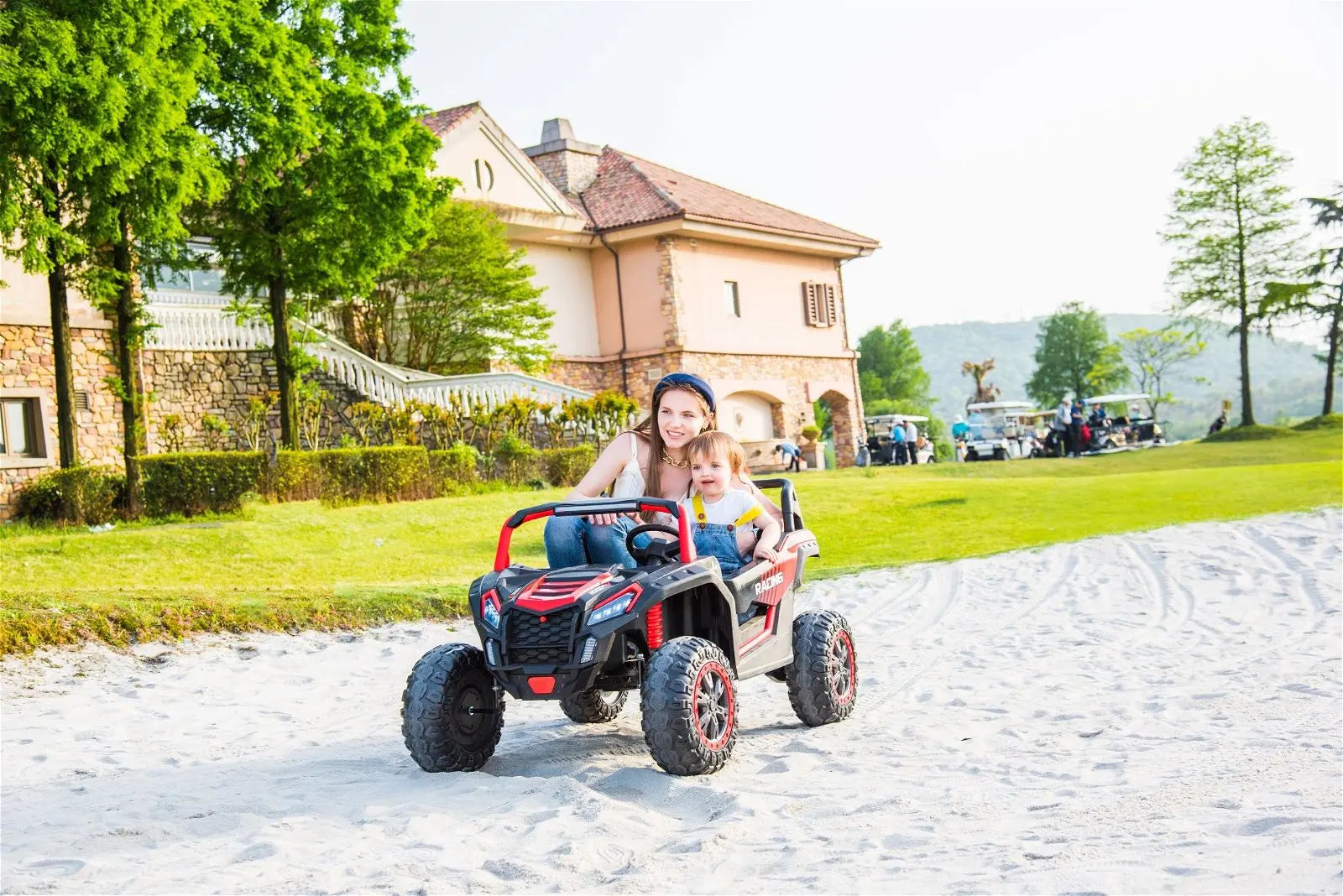 24V 4x4 Freddo Dune Buggy Buccaneer 2 Seater Ride-on – wheels and suspension detail | Freddo Toys Canada