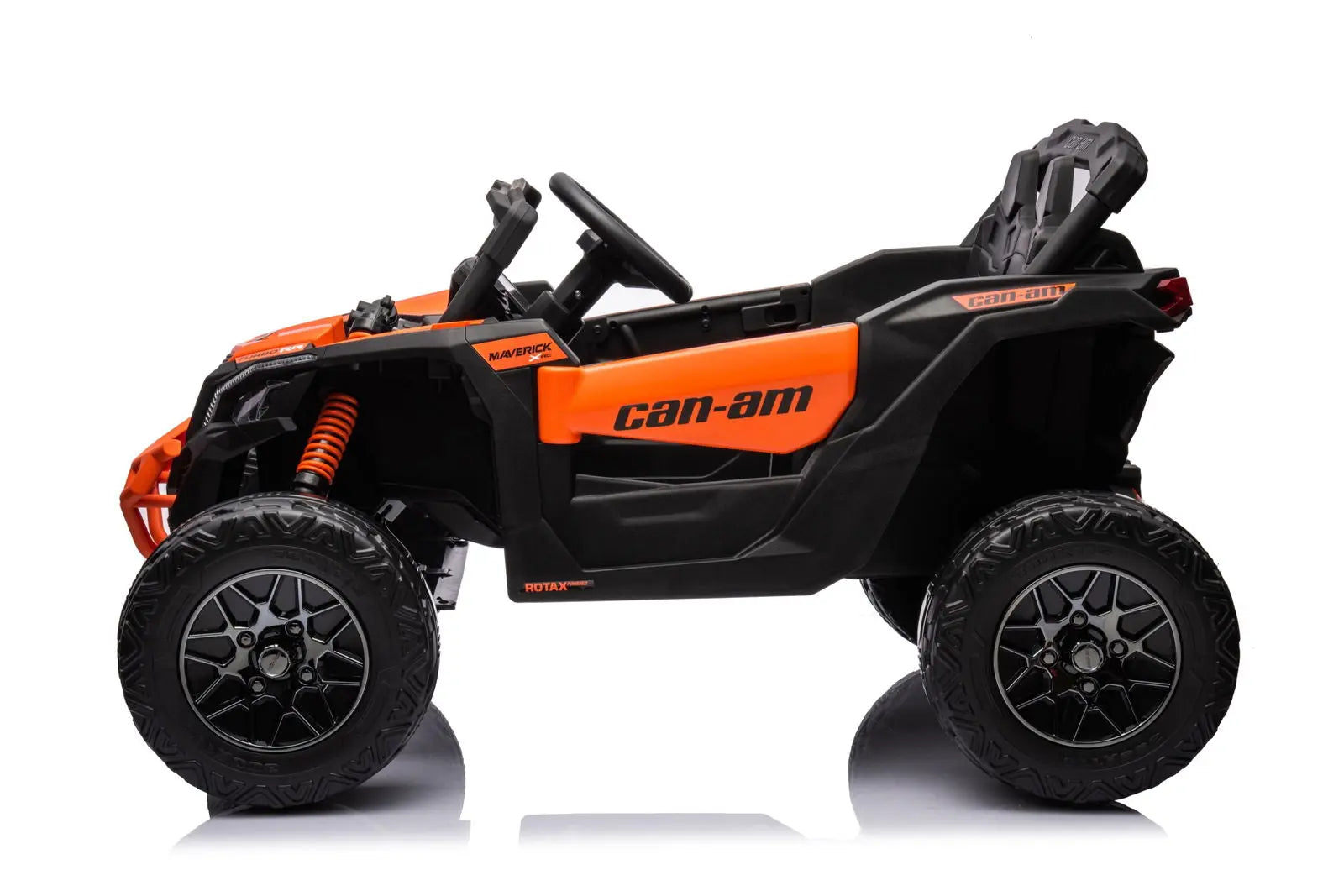 24V Can-Am Maverick 1-Seater UTV - Kids Electric Ride-On – dashboard and seat (2) | Freddo Toys Canada