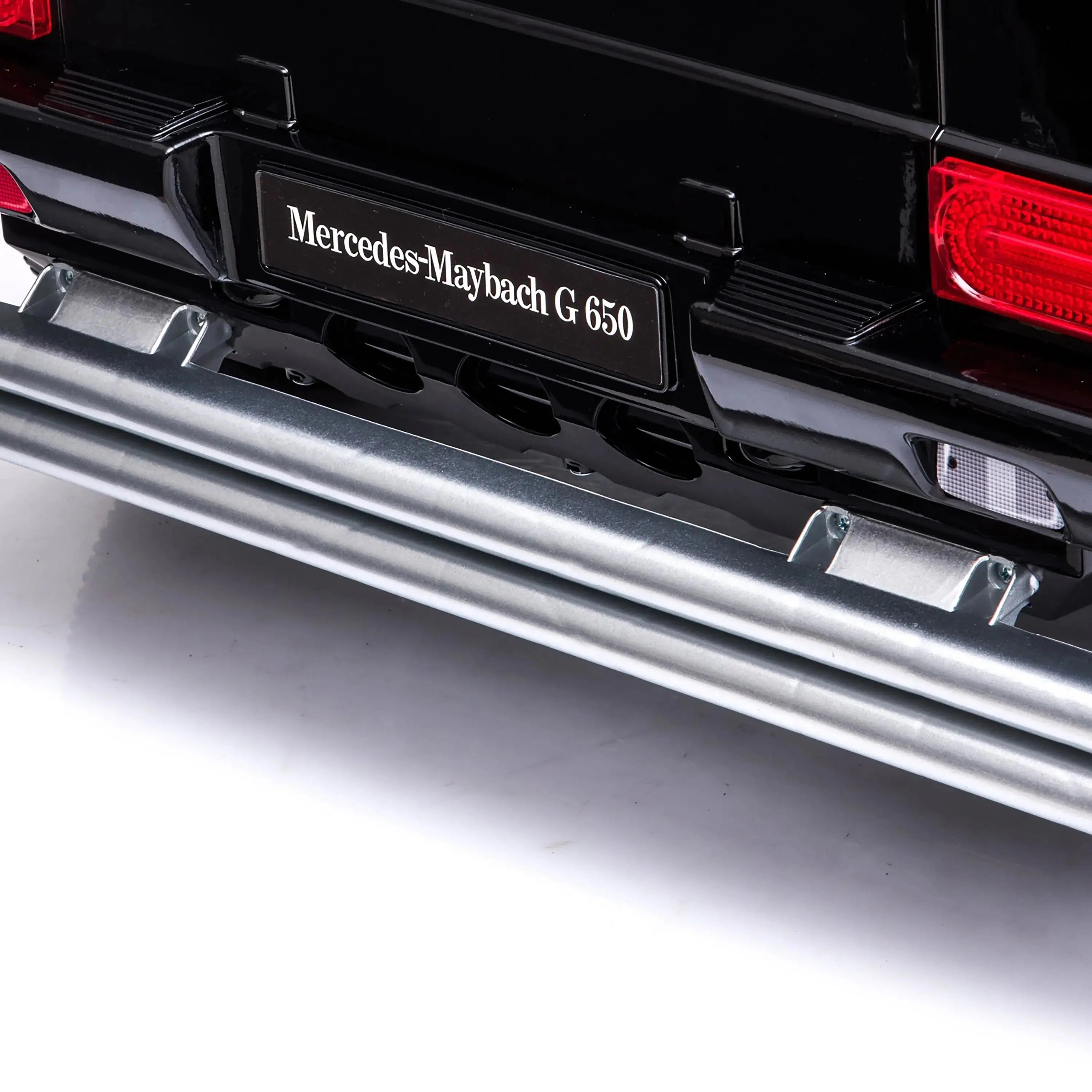 12V Mercedes Maybach G650 1 Seater – full view | Freddo Toys Canada