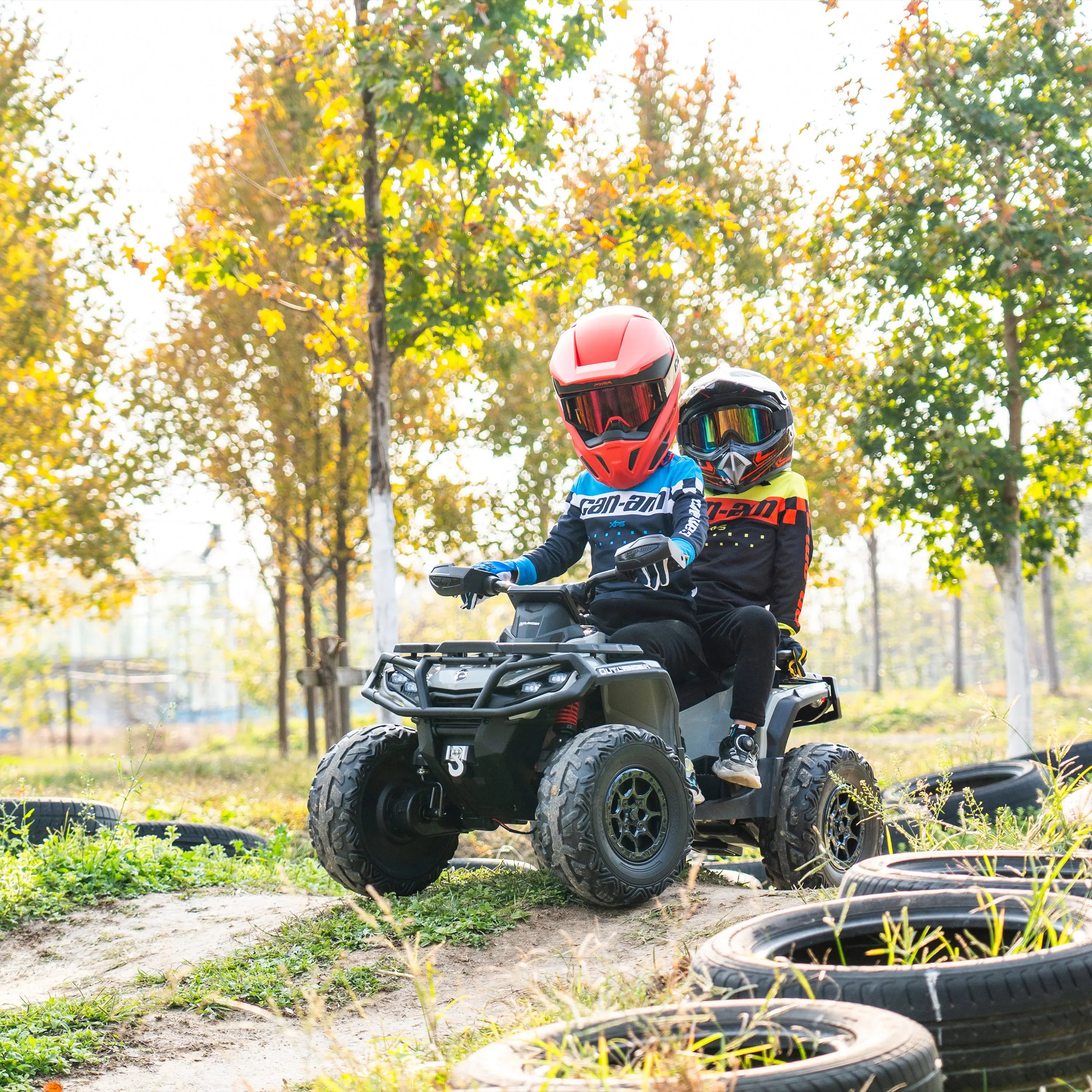 Can-Am Outlander 24V Ride on ATV – side view | Freddo Toys Canada