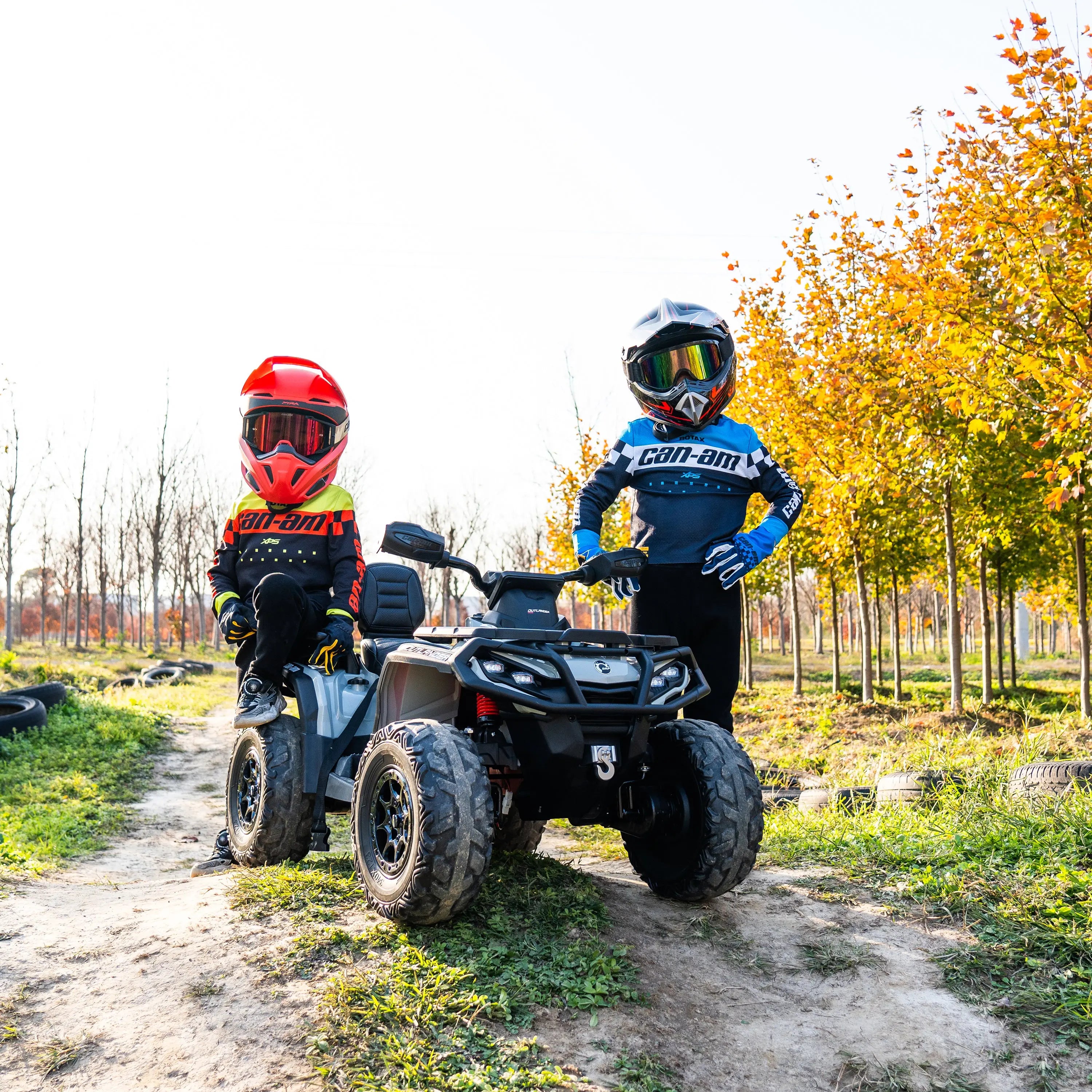 Can-Am Outlander 24V Ride on ATV – front three-quarter view | Freddo Toys Canada