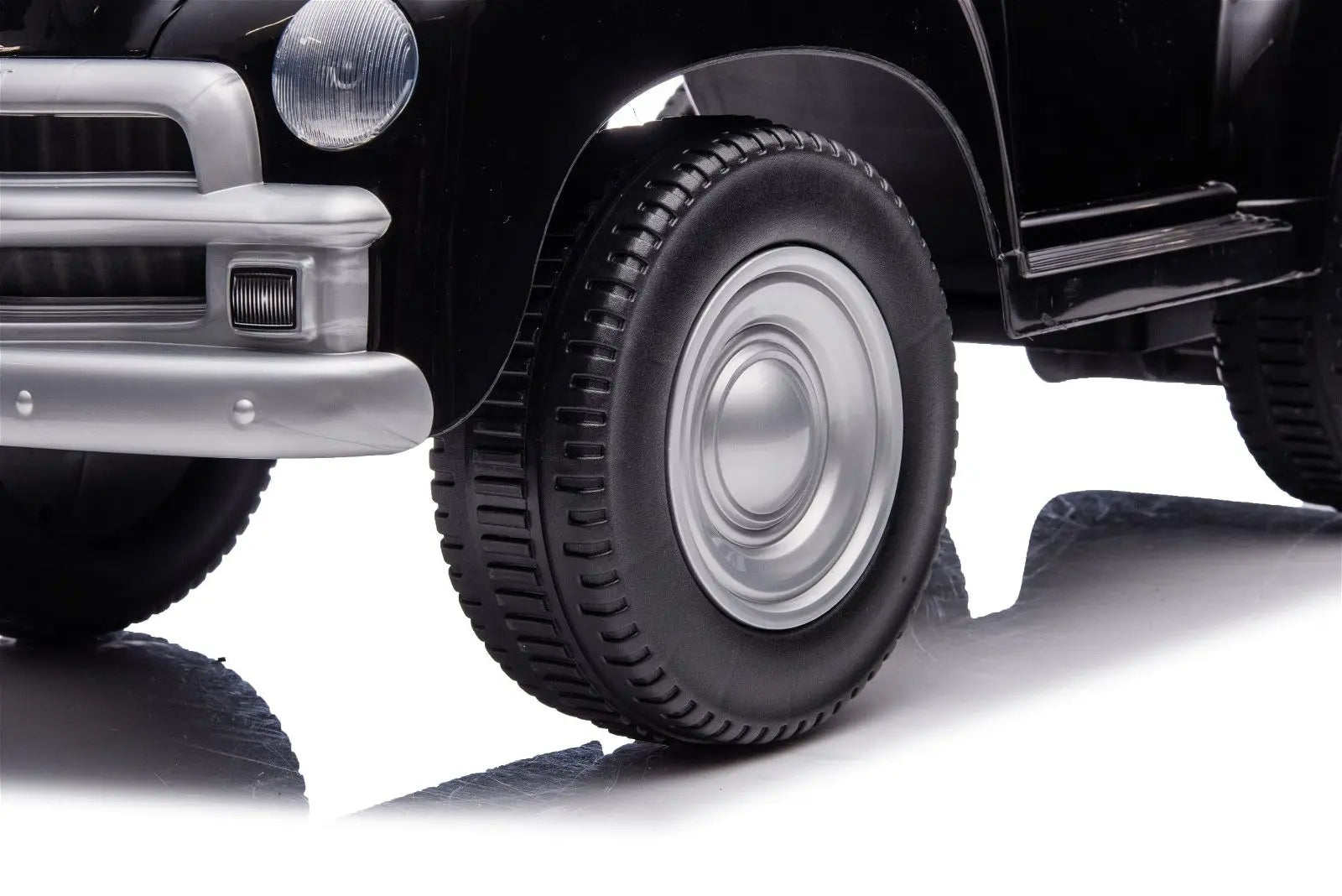 Chevrolet 3100 Vintage Push Car for Toddlers – dashboard and seat | Freddo Toys Canada