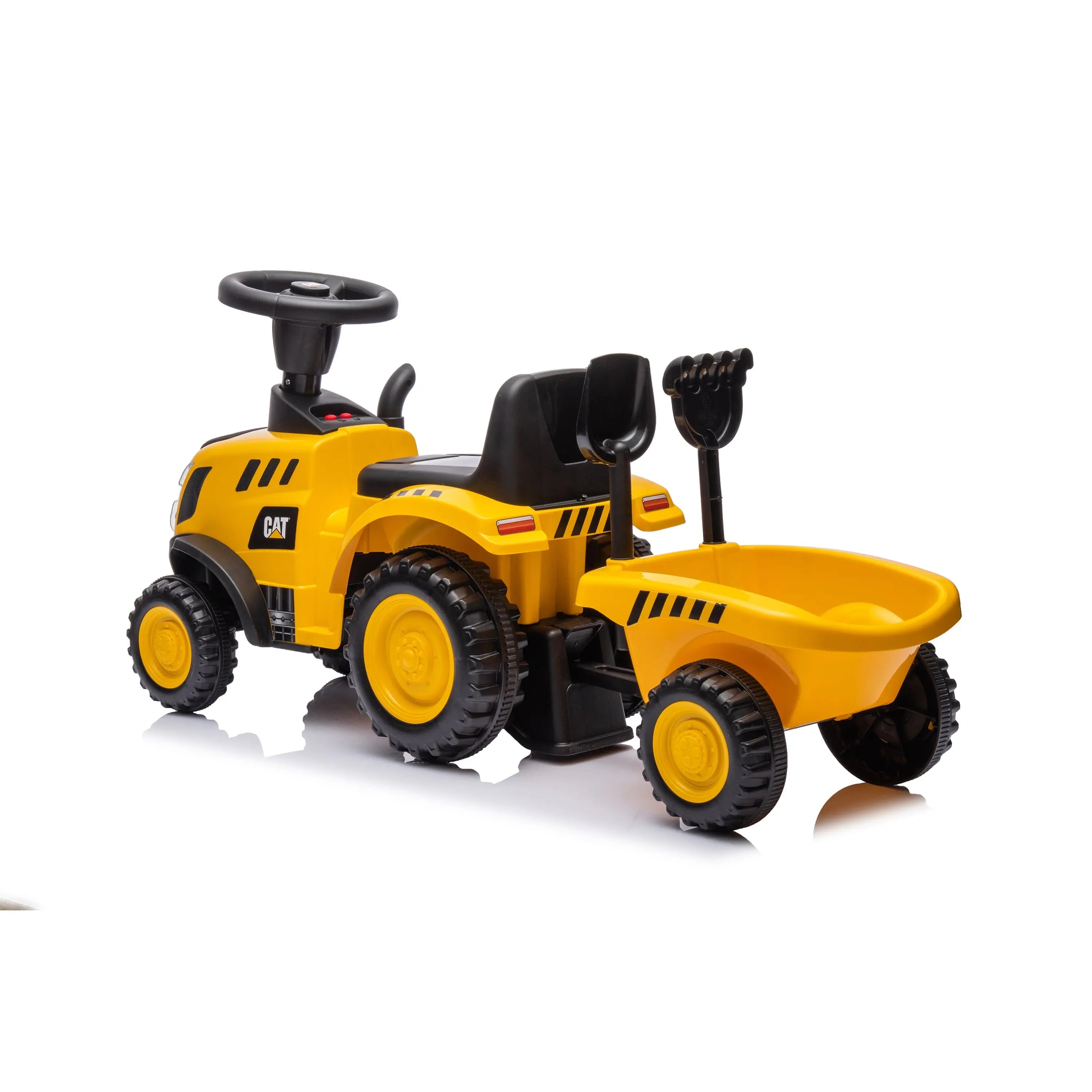 CAT Holland T7 Tractor Foot to Floor – front three-quarter view | Freddo Toys Canada