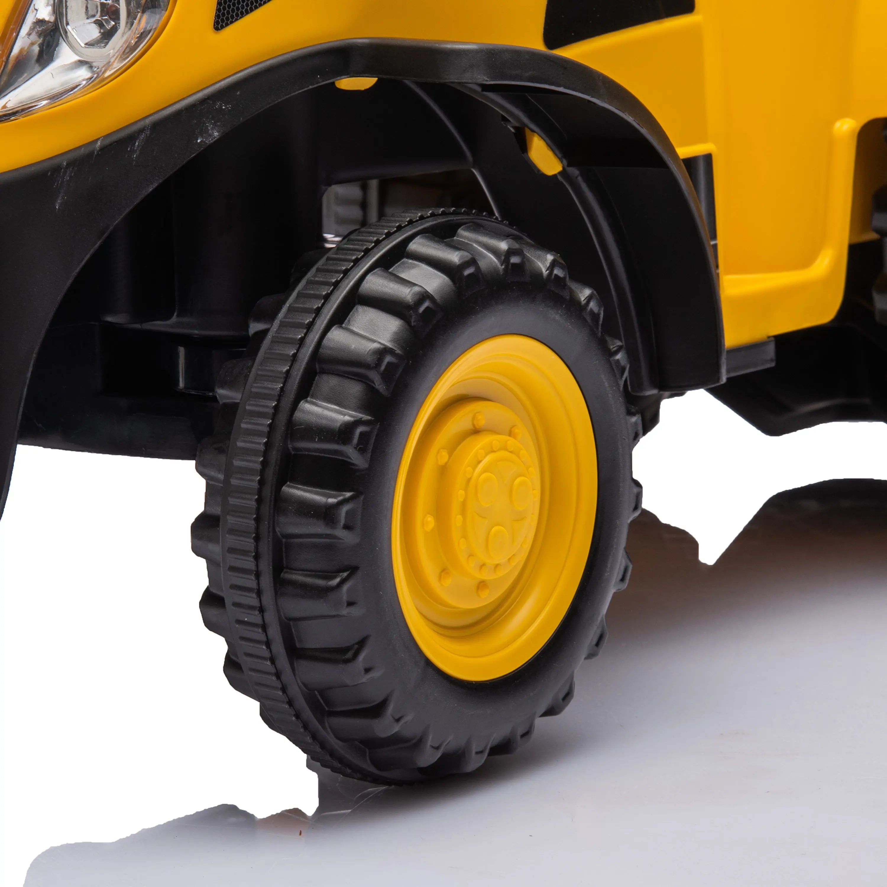 CAT Holland T7 Tractor Foot to Floor – LED headlights detail | Freddo Toys Canada