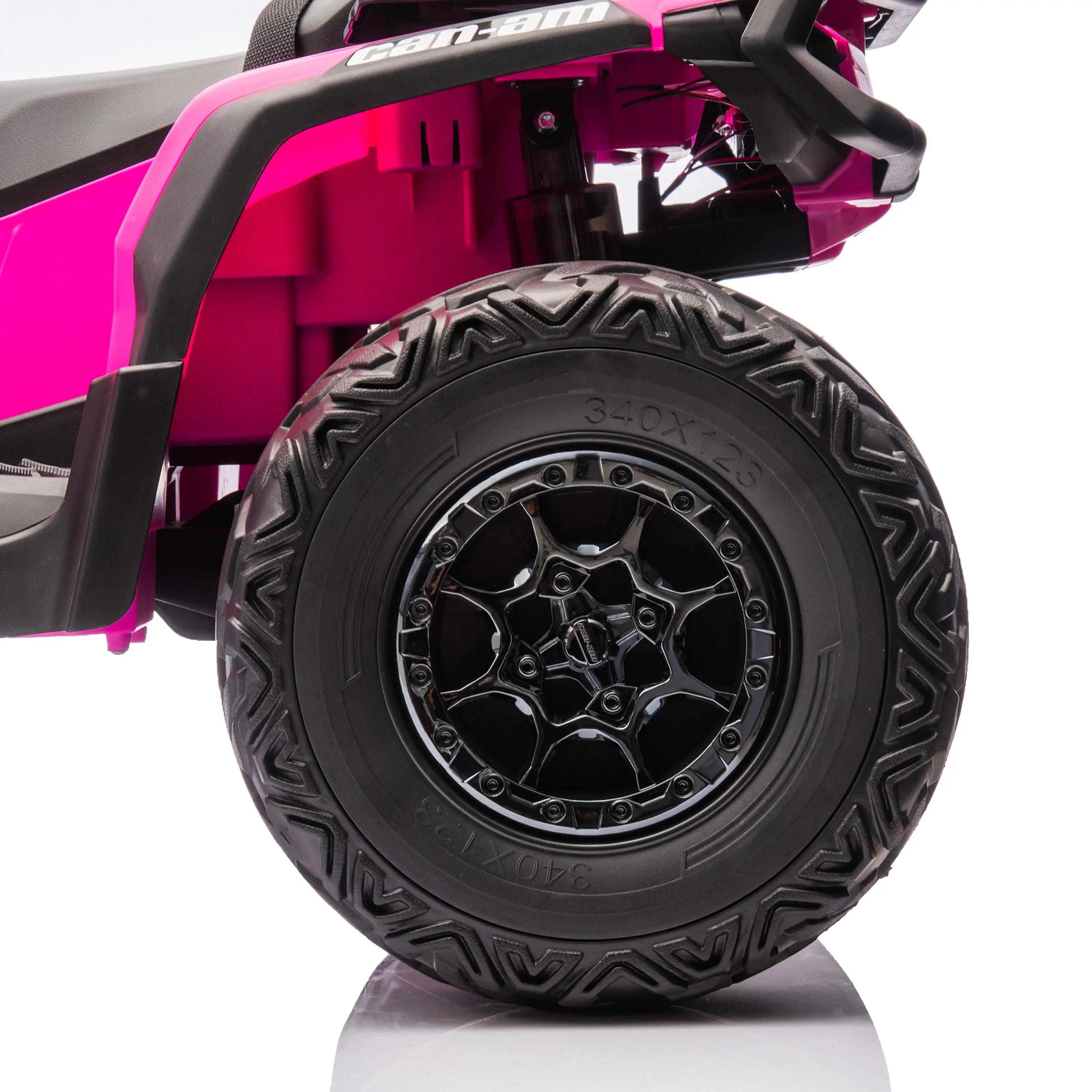Can-Am Outlander 24V Ride on ATV – interior detail (2) | Freddo Toys Canada