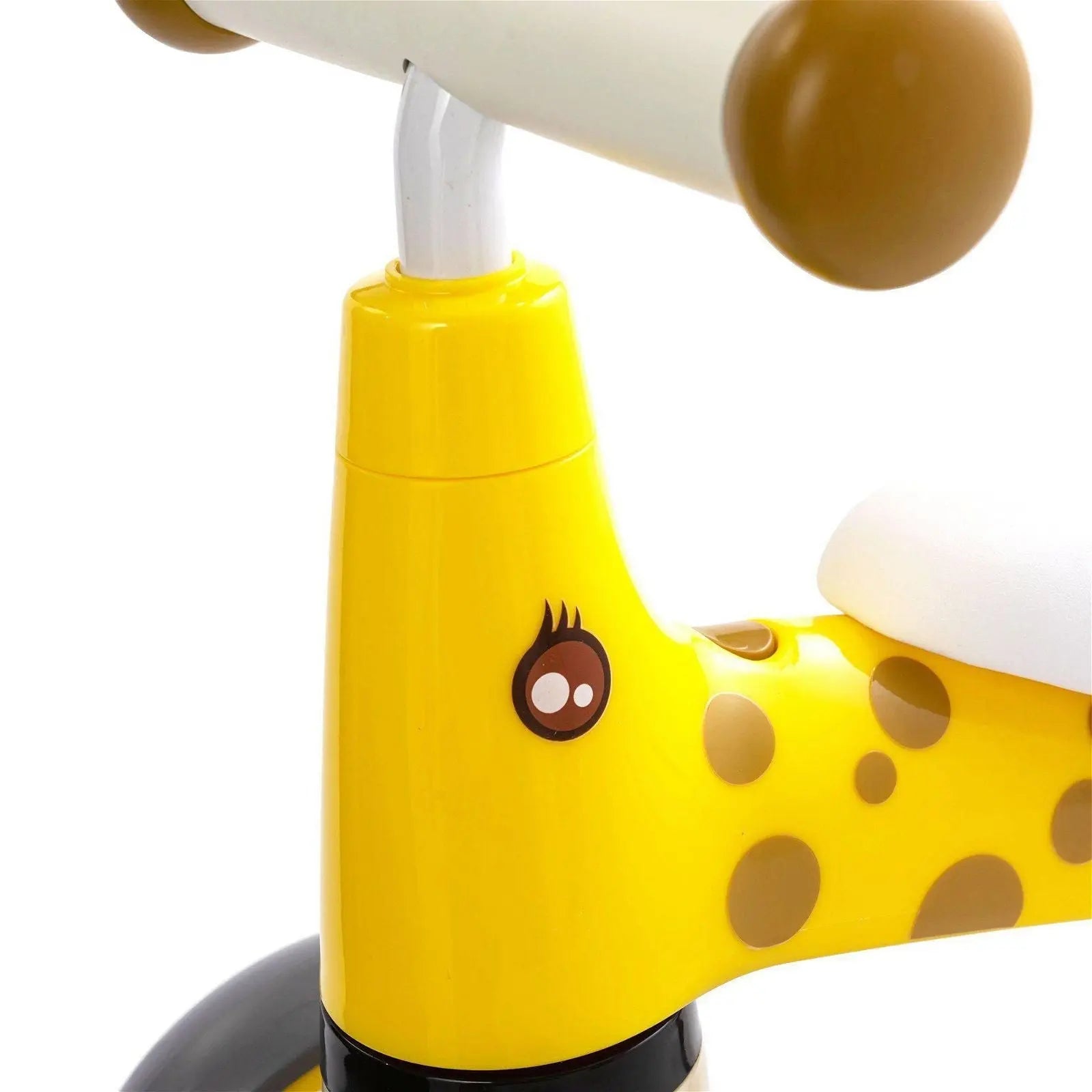 Freddo Toys 3 Wheel Balance Bike – wheels and tires detail (2) | Freddo Toys Canada