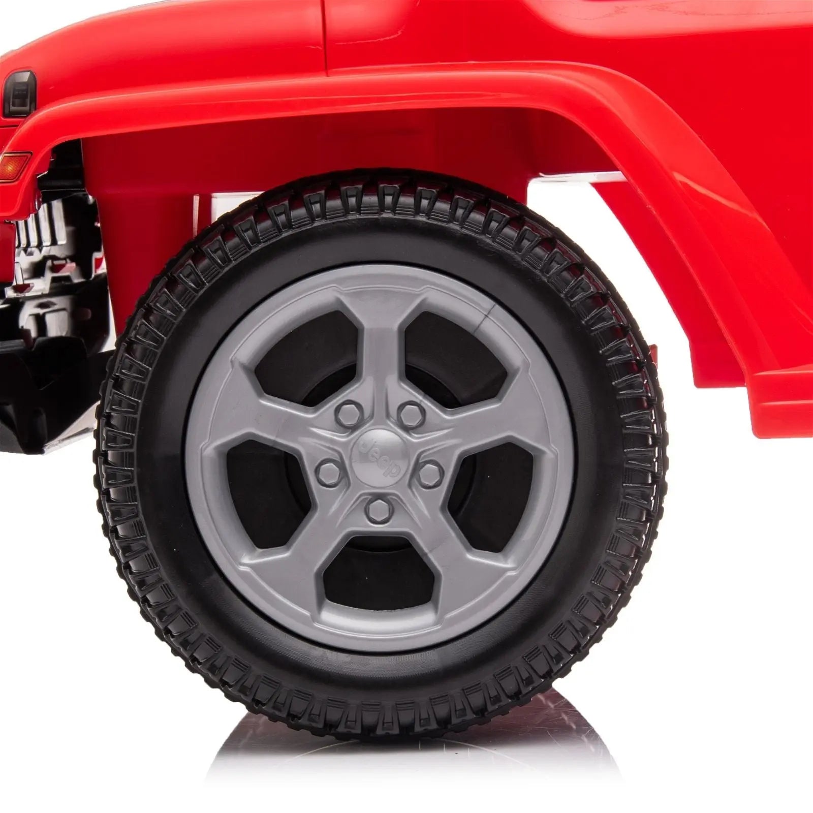 Jeep Rubicon Foot to Floor Ride-On for Toddlers – dashboard and seat | Freddo Toys Canada