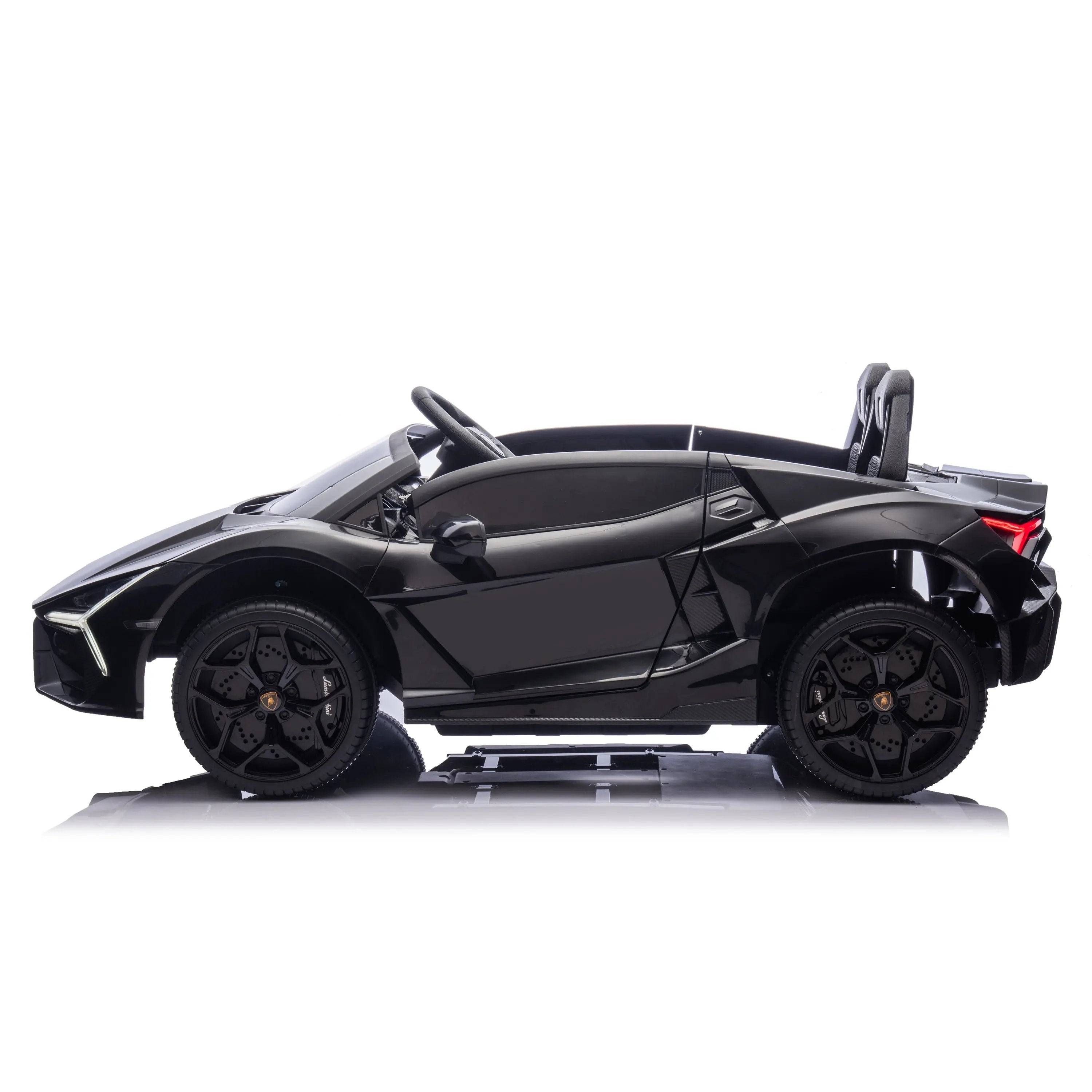 Lamborghini Revuelto 24V Ride-on – front view (2) | Freddo Toys Canada