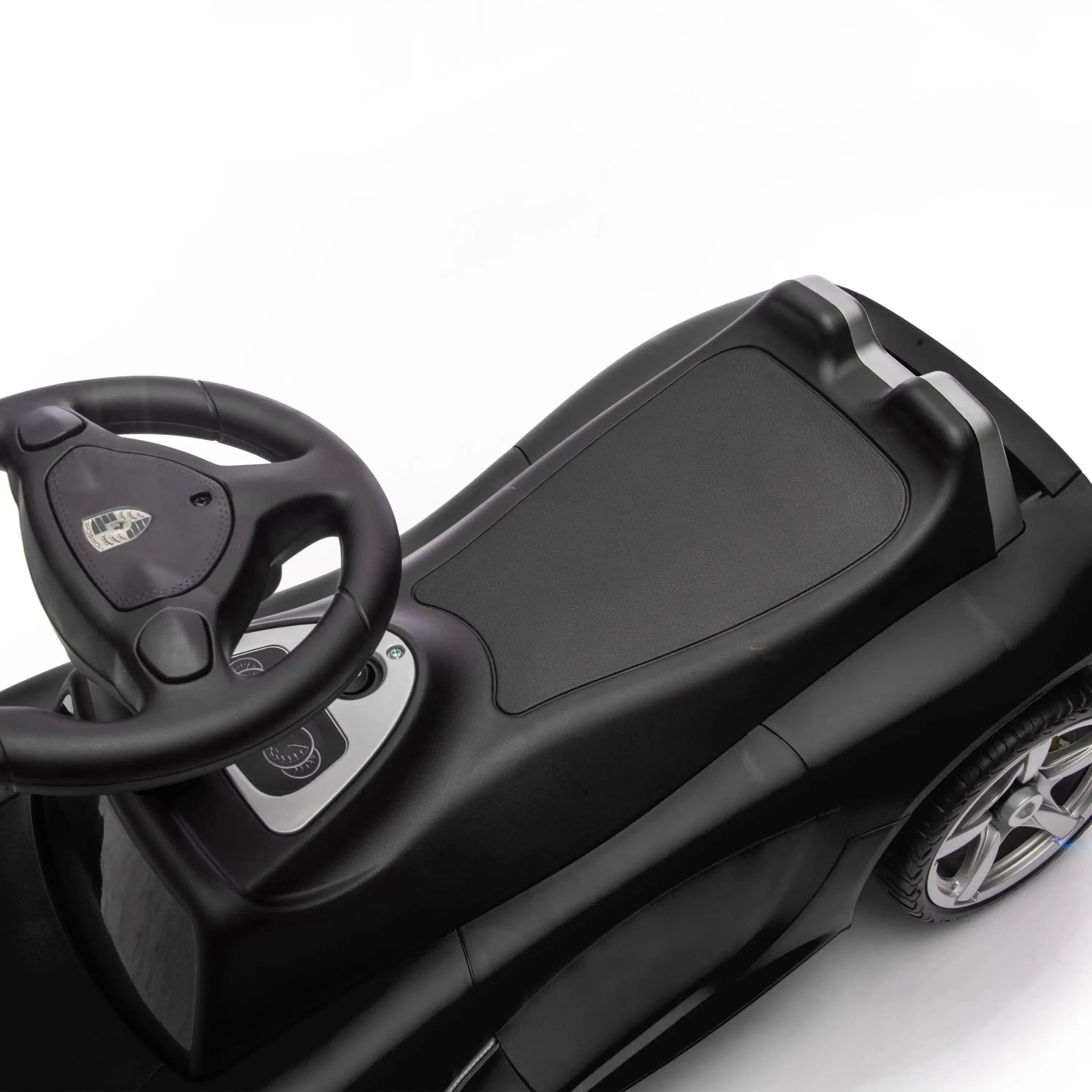 Porsche 911 Carrera GT Foot-to-Floor Ride-On – steering wheel and controls | Freddo Toys Canada